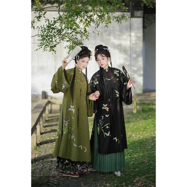 Emerald Grace hanfu